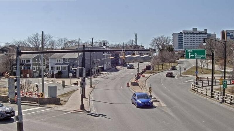 Mac Donald Bridge - Dartmouth bound