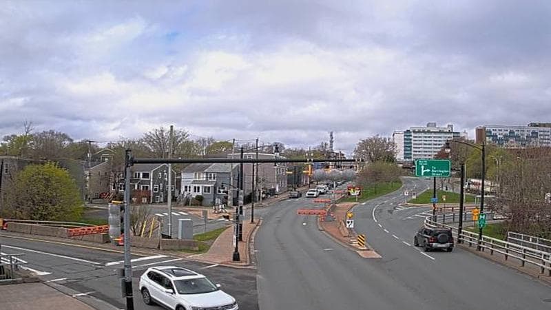 Mac Donald Bridge - Dartmouth bound