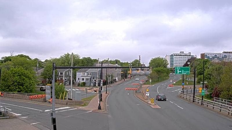 Mac Donald Bridge - Dartmouth bound