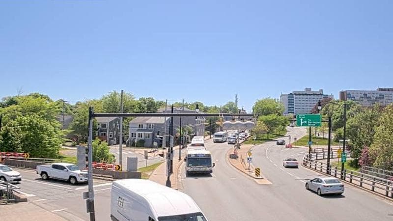 Mac Donald Bridge - Dartmouth bound