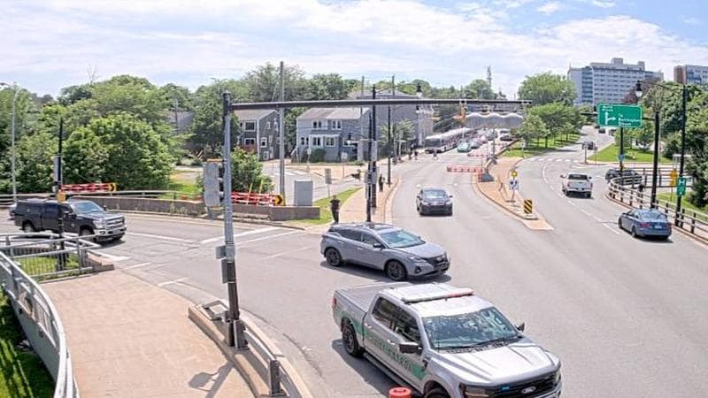 Mac Donald Bridge - Dartmouth bound