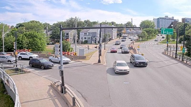 Mac Donald Bridge - Dartmouth bound