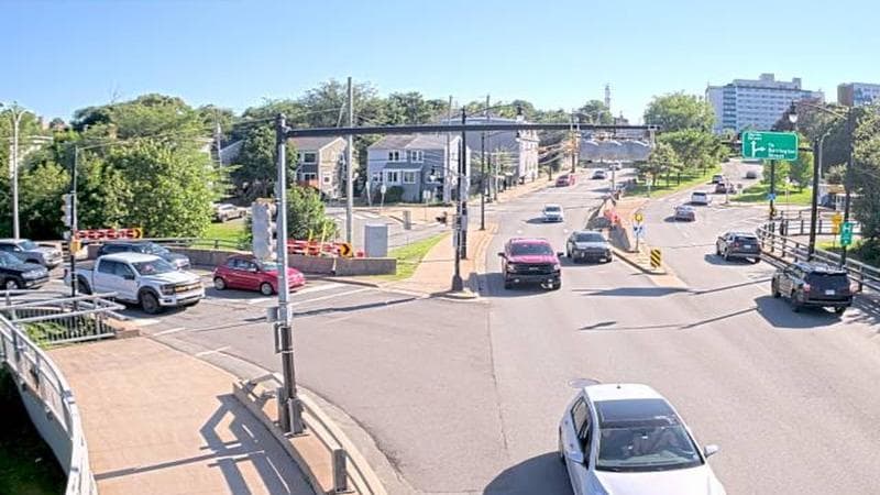 Mac Donald Bridge - Dartmouth bound