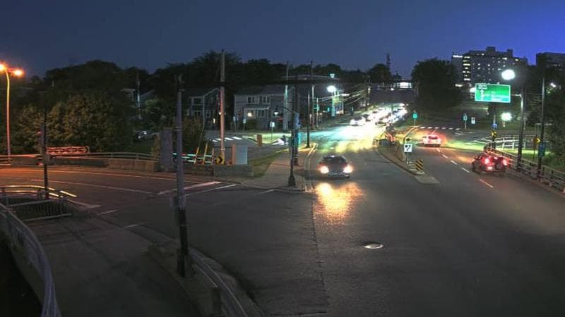 Mac Donald Bridge - Dartmouth bound