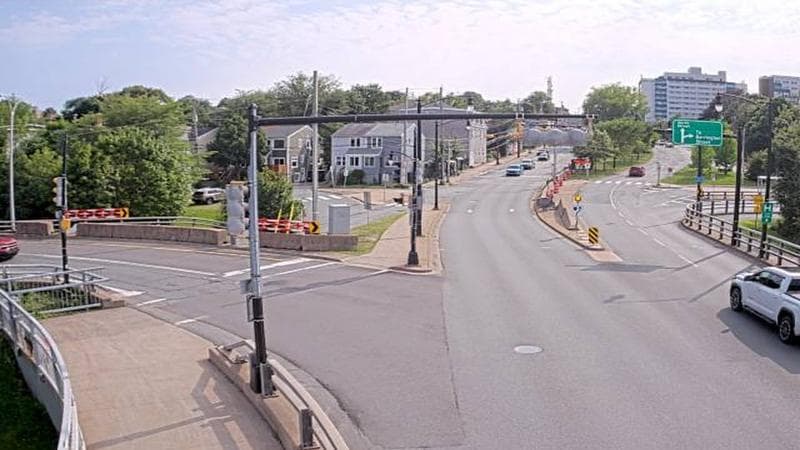 Mac Donald Bridge - Dartmouth bound
