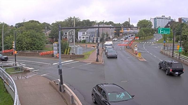 Mac Donald Bridge - Dartmouth bound