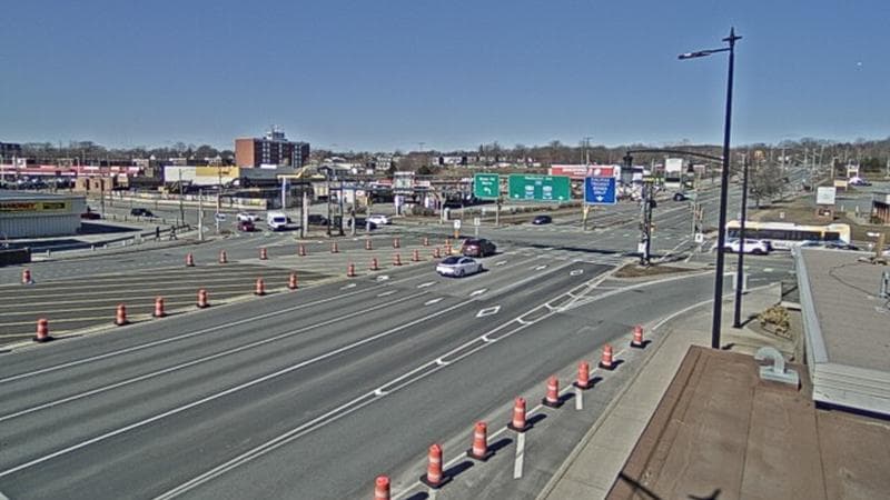 Macdonald Bridge - Halifax bound