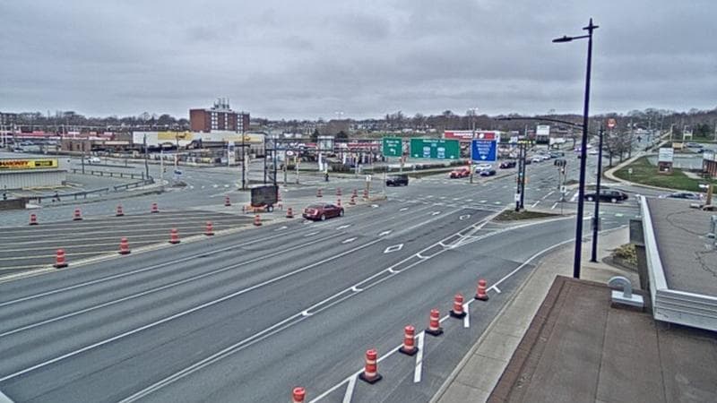 Macdonald Bridge - Halifax bound