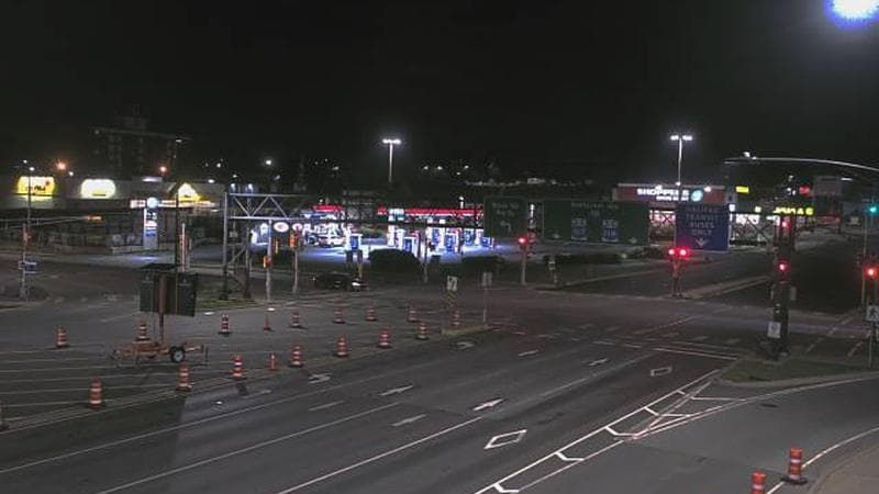 Macdonald Bridge - Halifax bound