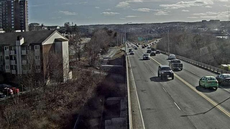 MacKay Bridge - Dartmouth bound