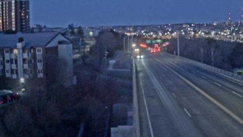 MacKay Bridge - Dartmouth bound