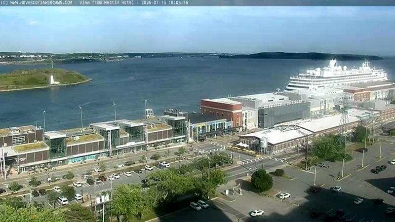 Pier 21